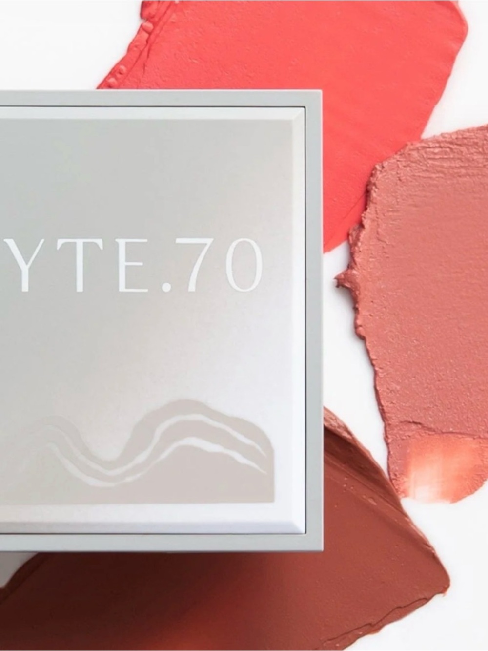 FLYTE 70 Hazy Crème Cheek Balm Look of Love Cream Dewy Blush $36 Retail
